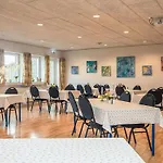 4 Person In Vakantiehuis Højer